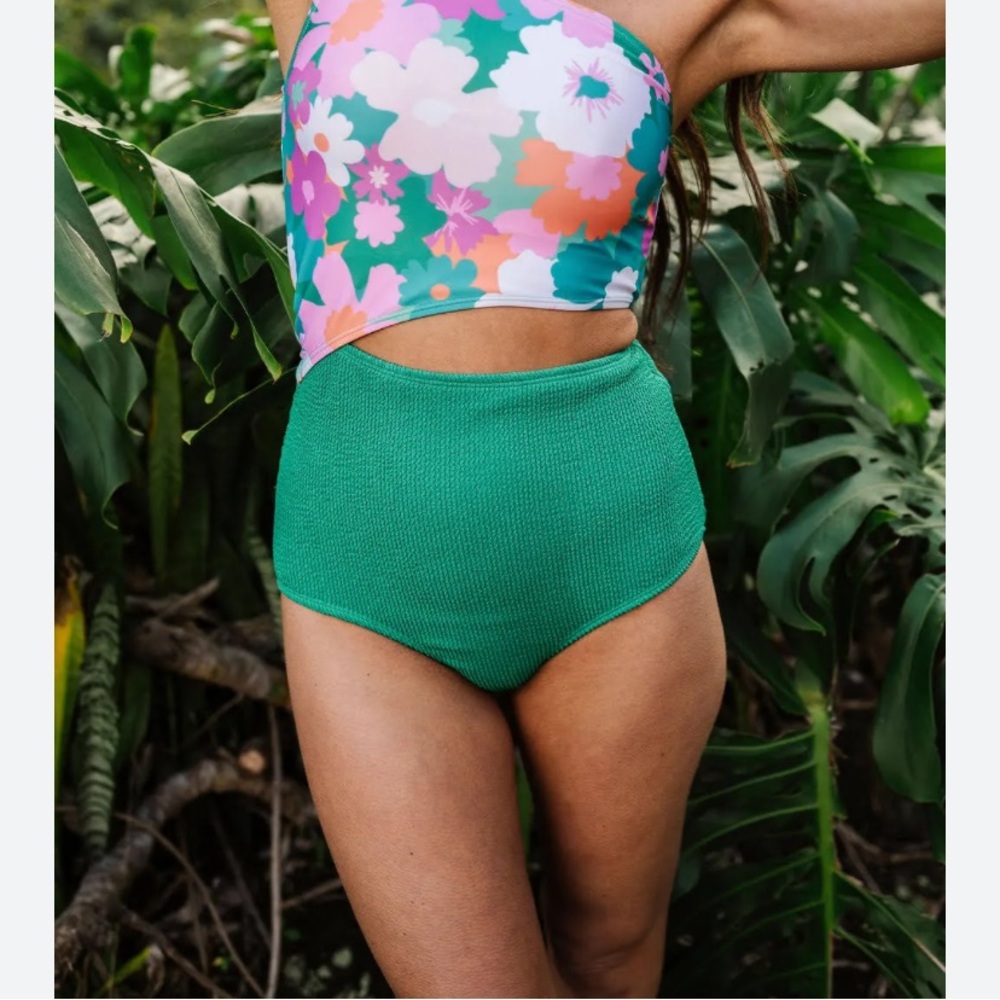 OASIS FLORAL SEDONA ONE PIECE